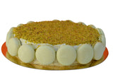 Macaron Pistachio Cake